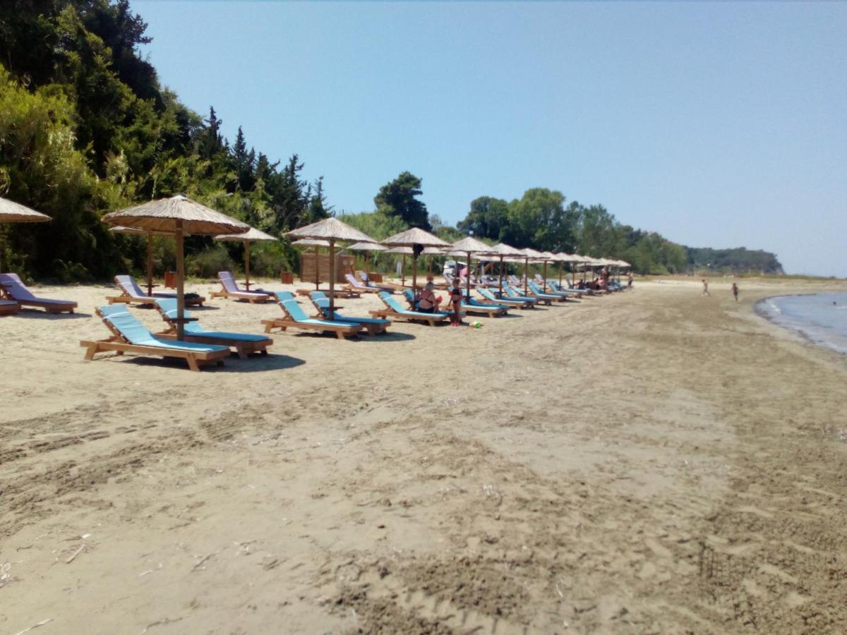 Maria'S Paradise Astrakeri Dış mekan fotoğraf