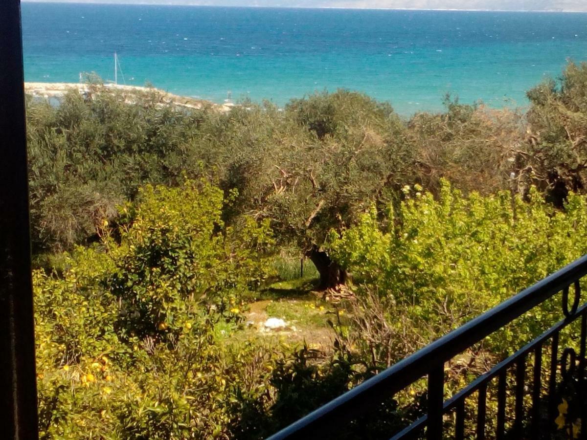 Maria'S Paradise Astrakeri Dış mekan fotoğraf